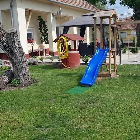 Harmonia Kishaz Vendeghaz Poroszló