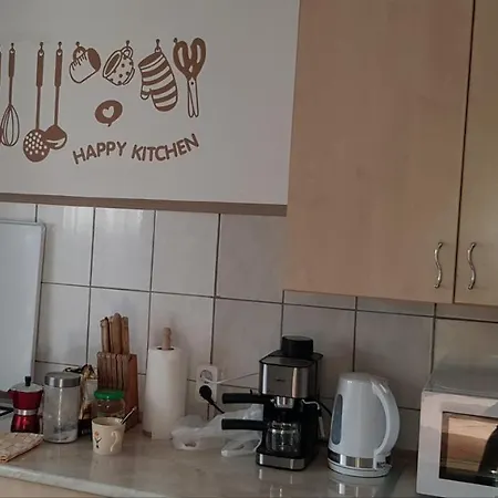 Apartment Harmonia Kishaz Vendeghaz *